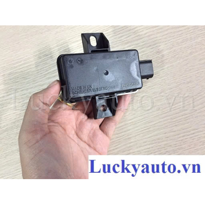 Hộp điều khiển áp suất lốp Mercedes GLC200_ A0009028624- 0009028624